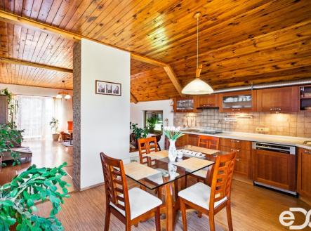 dsc07776.jpg | Prodej - dům/vila, 300 m²