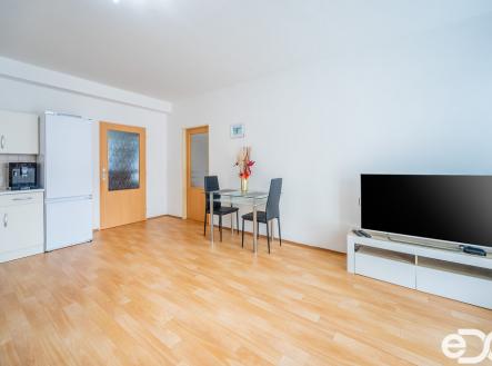 nejlepsi-makler-nymburk-15.jpg | Prodej bytu, 3+kk, 76 m²