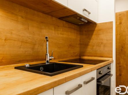 pana4778-hdr.jpg | Prodej bytu, 2+1, 62 m²