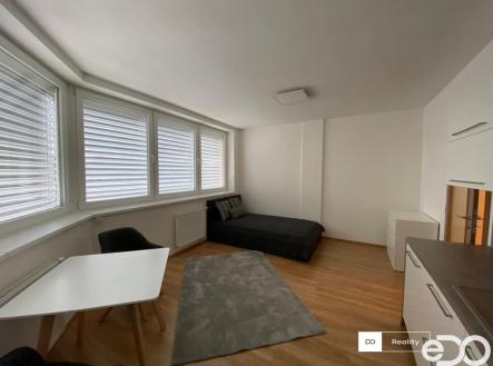 20230531150508-926.jpg | Pronájem bytu, 1+kk, 28 m²