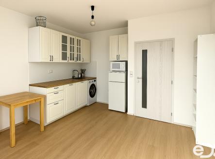 designer-2.png | Pronájem bytu, 1+kk, 24 m²