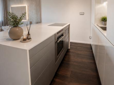dff75397-cacd-48c1-8f57-6993b8531127.png | Pronájem bytu, 2+kk, 66 m²