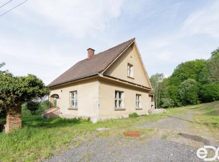 c-1-1.jpg | Prodej - dům/vila, 279 m²