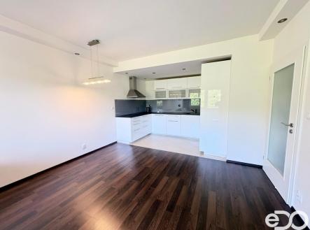 whatsapp-image-2026-05-31-at-19.56.27.jpeg | Pronájem bytu, 2+kk, 60 m²