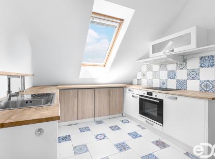 03.jpg | Pronájem bytu, 3+kk, 101 m²