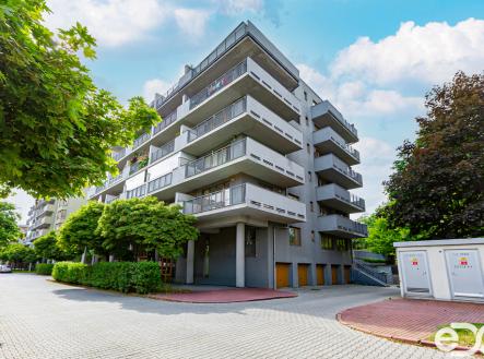 08.jpg | Prodej bytu, 2+kk, 62 m²