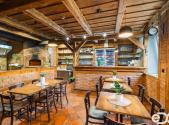 Pronájem - restaurace, 216 m²