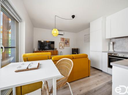 kuchyn-s-pokojem.jpg | Prodej - dům/vila, 40 m²