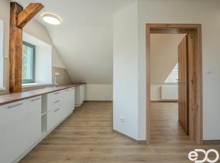 maslojedy-8-of-43.jpg | Pronájem bytu, 2+1, 60 m²
