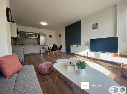 20230531134907-401.jpg | Pronájem bytu, 2+kk, 69 m²