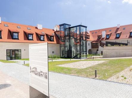 . | Prodej - kanceláře, 88 m²