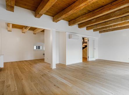 Prodej bytu, 3+kk, 108 m²