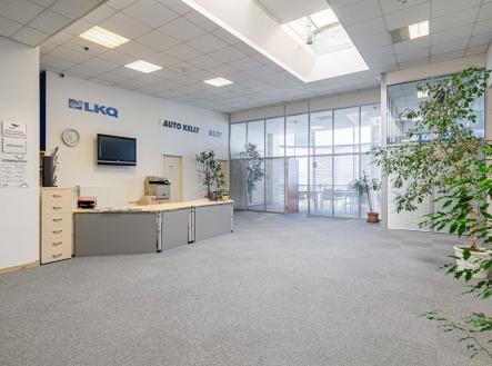 . | Pronájem - kanceláře, 1 000 m²