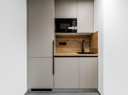 . | Pronájem - kanceláře, 57 m²