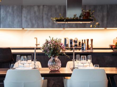 . | Pronájem bytu, 5+kk, 335 m²