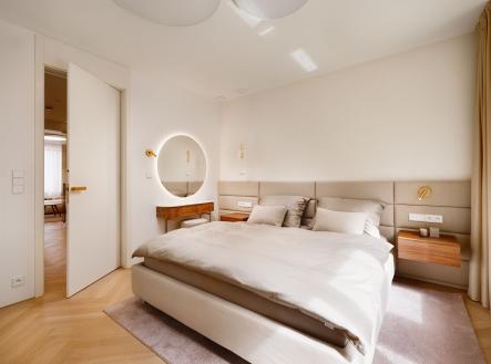 . | Pronájem bytu, 3+kk, 122 m²