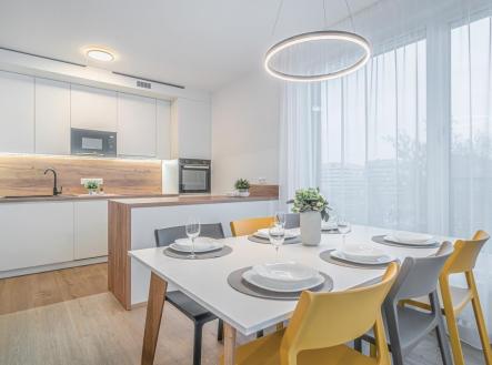 . | Pronájem bytu, 3+kk, 90 m²