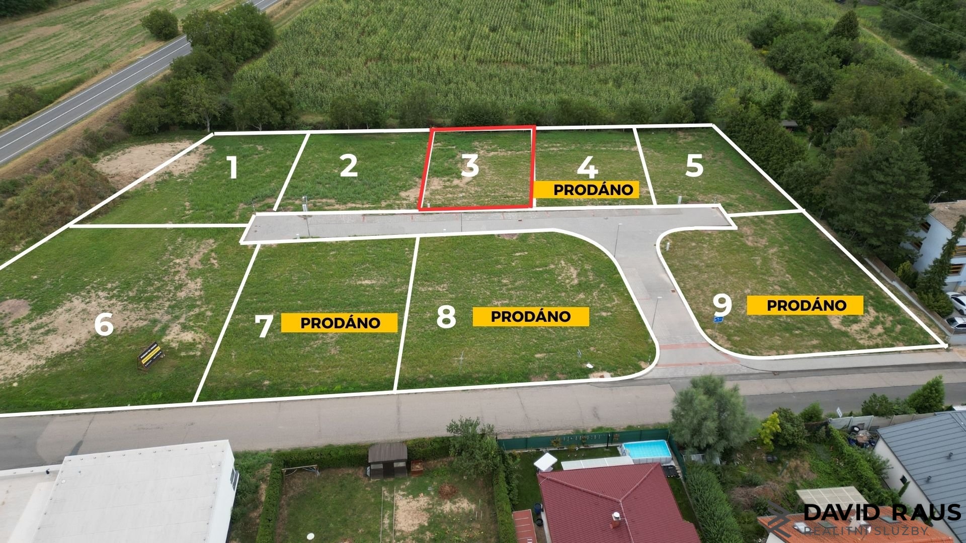 POZEMEK 3