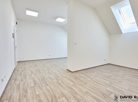 Kancelar_23_5 | Pronájem - kanceláře, 33 m²