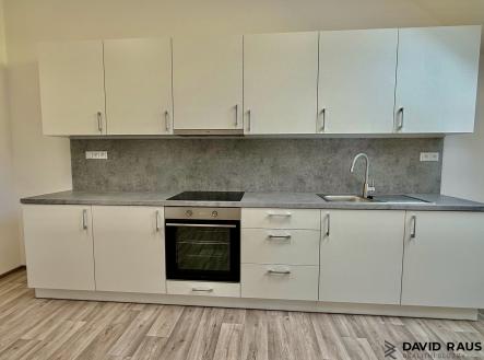 Rajhrad_ kuchyně- přímý pohled | Pronájem - kanceláře, 14 m²