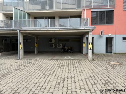 IMG_1096 | Prodej - malý objekt/garáž
