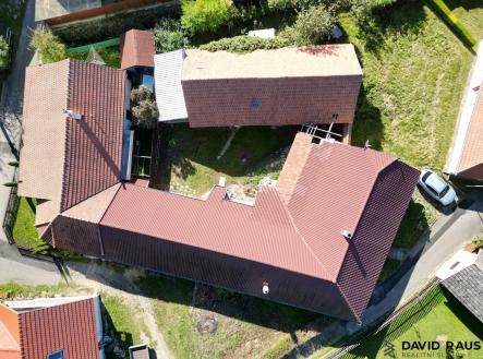 Usedlost Kořenec _28 | Prodej - dům/vila, 601 m²
