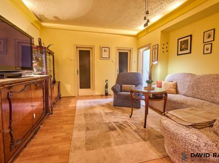 Vyškov_ obývací pokoj_ pohled 1 | Prodej bytu, 3+1, 83 m²