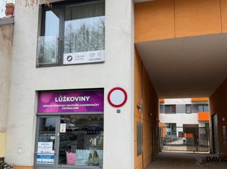 prodej-obchodni-jednotky-79-m-mojmirovo-namesti-6-brno_6348 | Prodej - obchodní prostor, 78 m²