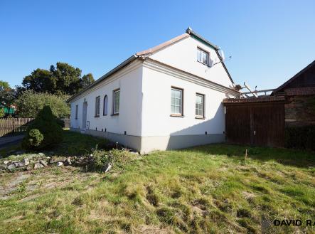 Usedlost Kořenec _B | Prodej - dům/vila, 601 m²