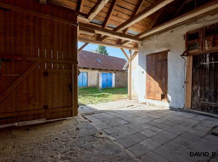 Usedlost Kořenec _3 | Prodej - dům/vila, 601 m²