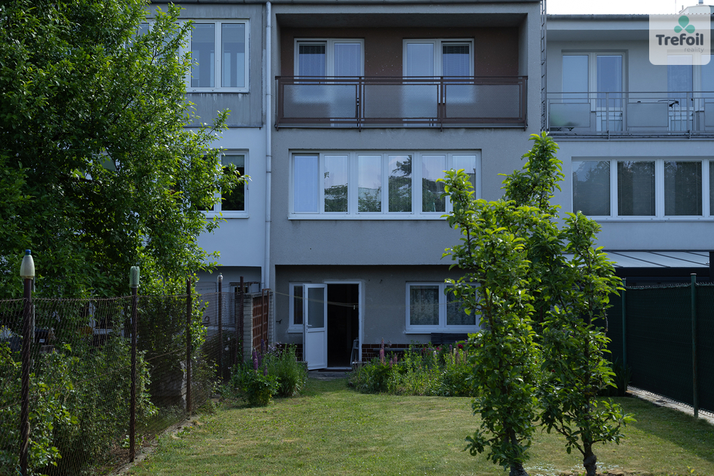 img-8987.jpg
