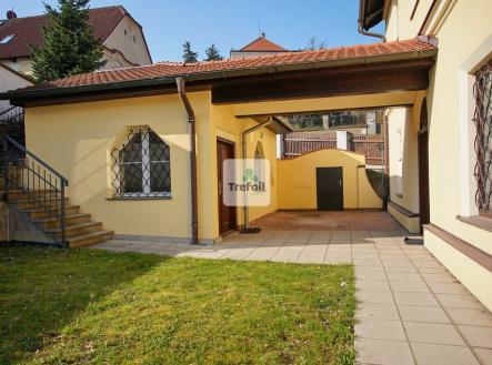 8.jpg | Pronájem - dům/vila, 215 m²