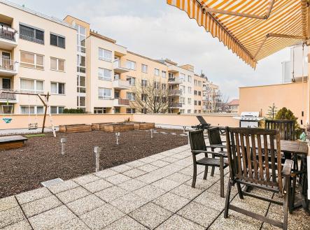 . | Prodej bytu, 2+kk, 64 m²