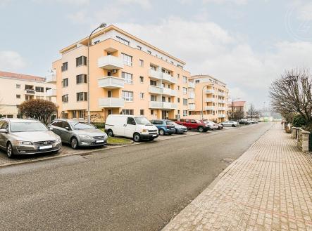 . | Prodej bytu, 2+kk, 64 m²