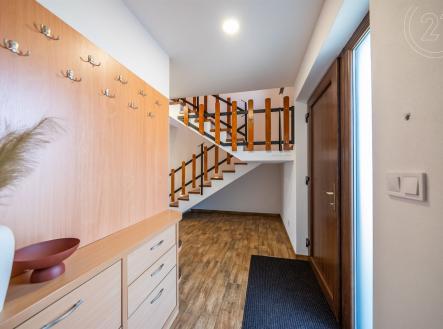 . | Prodej - dům/vila, 165 m²