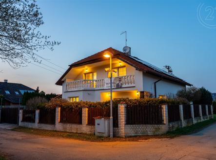 . | Prodej - dům/vila, 224 m²