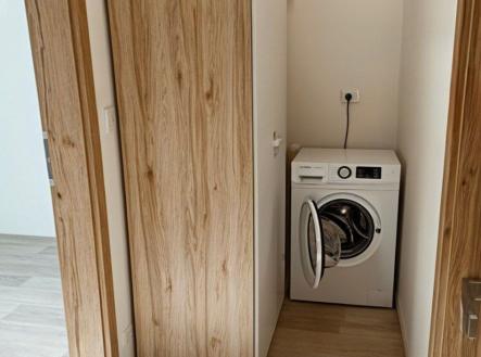 . | Prodej bytu, 2+kk, 59 m²