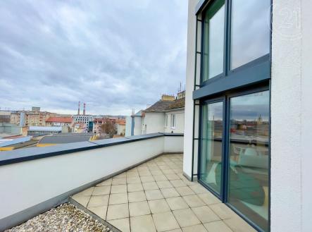 . | Pronájem - kanceláře, 129 m²