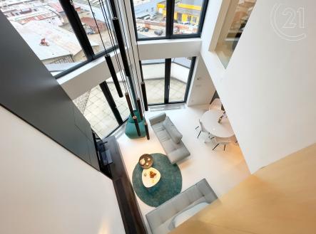 . | Pronájem - kanceláře, 129 m²