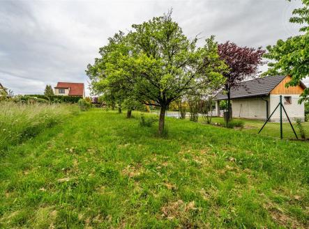 . | Prodej - pozemek pro bydlení, 1 453 m²