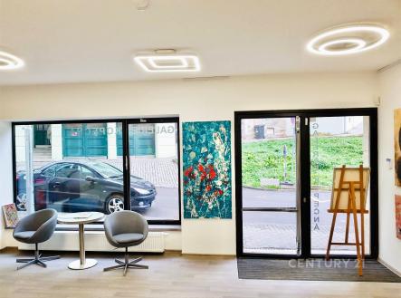 . | Prodej - obchodní prostor, 44 m²