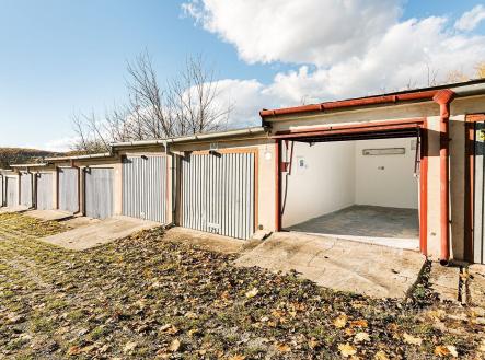 . | Prodej - malý objekt/garáž