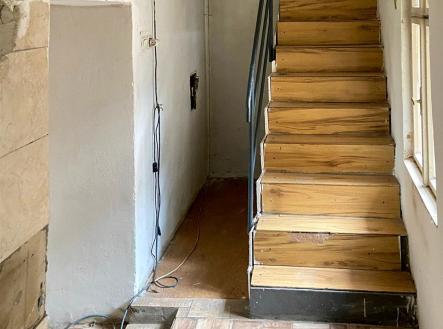 . | Prodej - dům/vila, 201 m²