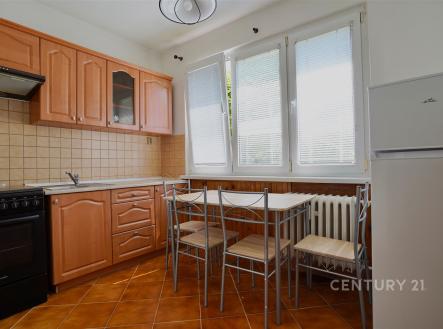 . | Pronájem bytu, 2+1, 56 m²