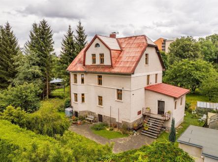 . | Prodej - dům/vila, 327 m²