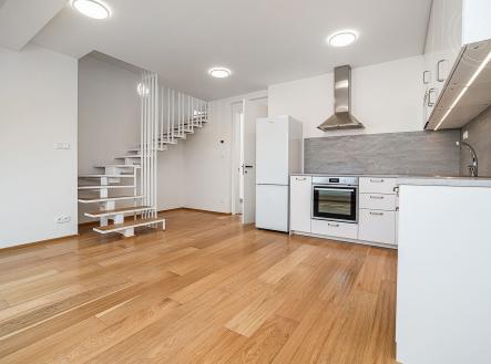 . | Pronájem bytu, 2+kk, 68 m²