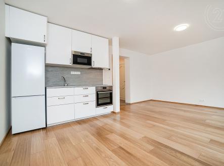 . | Pronájem bytu, 1+kk, 35 m²