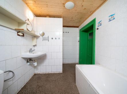 . | Prodej - dům/vila, 242 m²