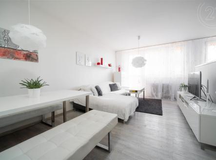 . | Pronájem bytu, 3+kk, 71 m²