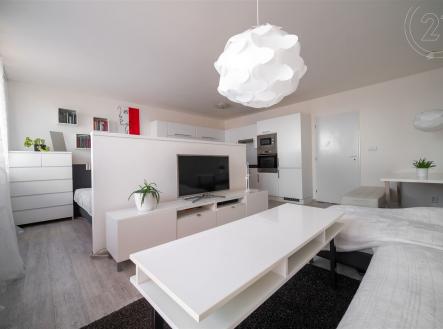 . | Pronájem bytu, 3+kk, 71 m²